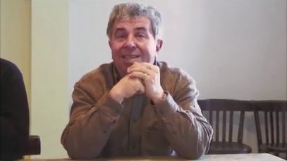 Đất sống đất chết – Khi nhà nông chỉ nghĩ đến sự tiện lợi